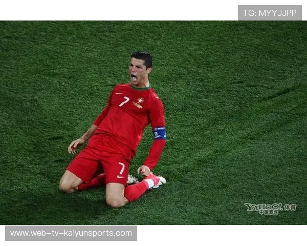 雷霆惊险绝杀金靴争夺战:燃爆足球激情的巅峰对决 雷霆惊险绝杀金靴争夺战:燃爆足球激情的巅峰对决